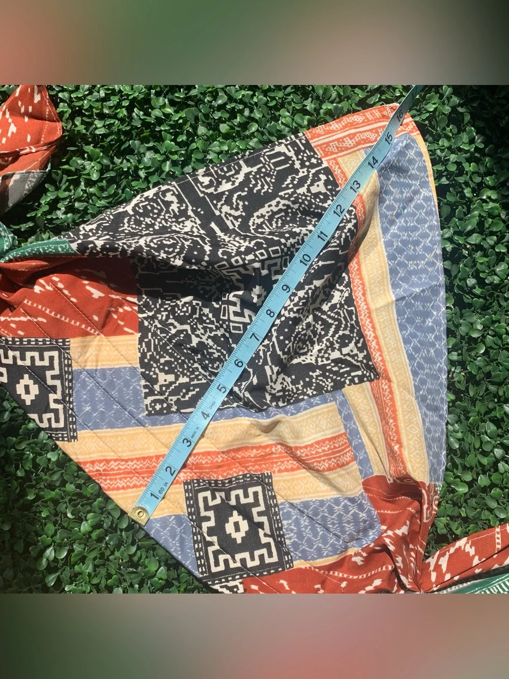 Vintage 70s Southwest Earth Tone Bandana Vibe quilted headkerchief headscarf